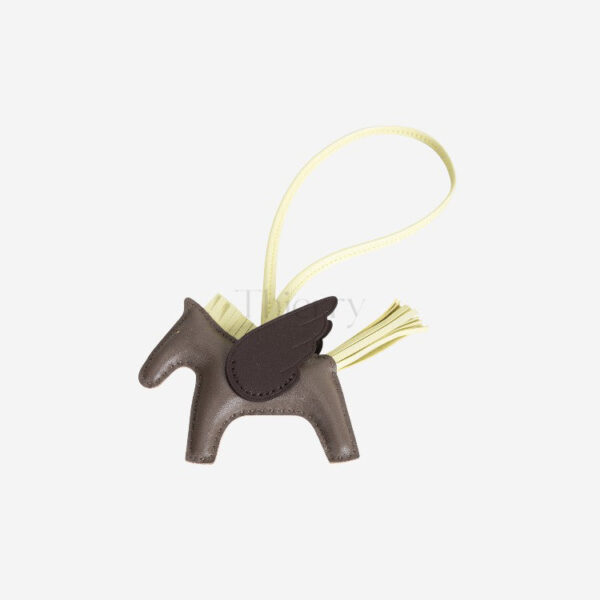 Rodeo PM charm 69