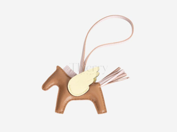 Rodeo PM charm 73