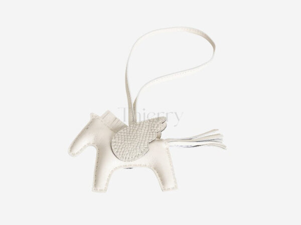 Rodeo PM charm (Touch) 01