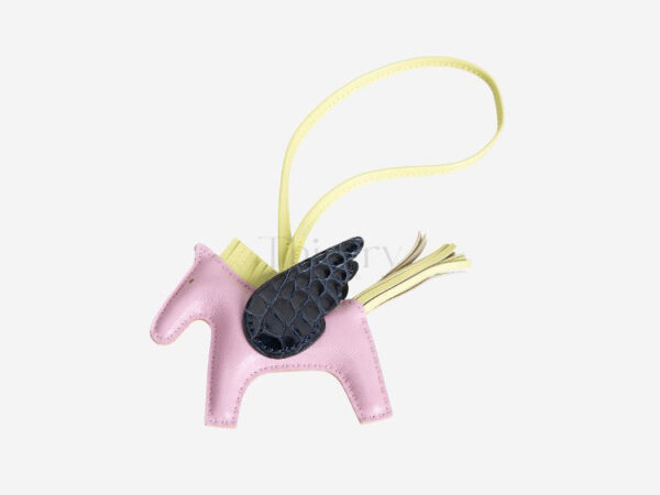 Rodeo PM charm (Touch) 13