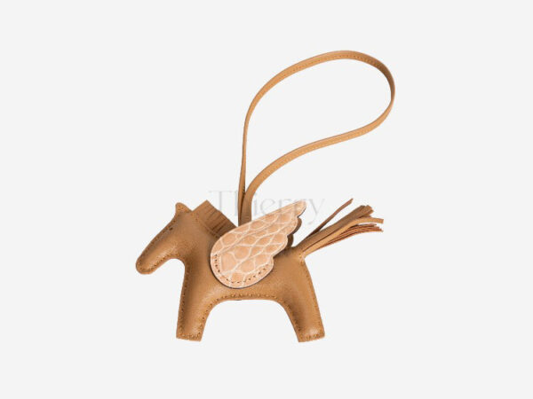 Rodeo PM charm (Touch) 32